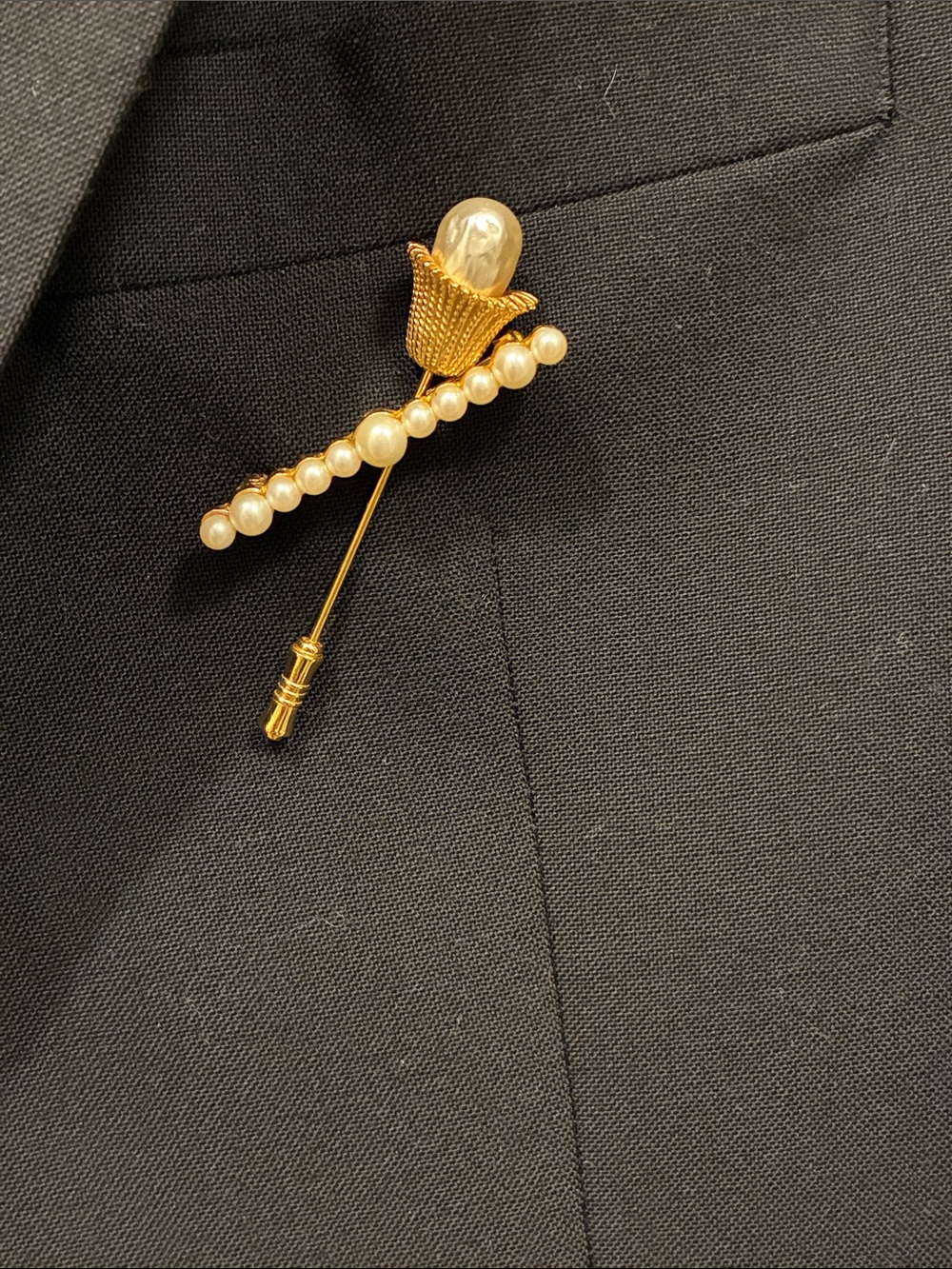 Vintage 80s Lisner Gold Pearl Flower Stick Pin Brooch - Women Accessories